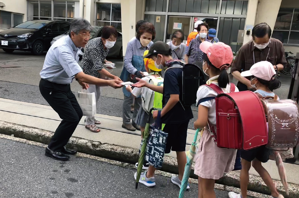 おはよう挨拶運動に参加